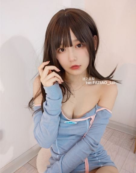 我要日_BD英语高清免费观看