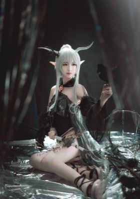 裙子里面有野兽_1080P手机在线观看